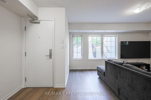 Photo 13 at B11 - 26 Bruce Street W, East Woodbridge, Vaughan