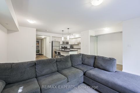 Photo 21 at B11 - 26 Bruce Street W, East Woodbridge, Vaughan