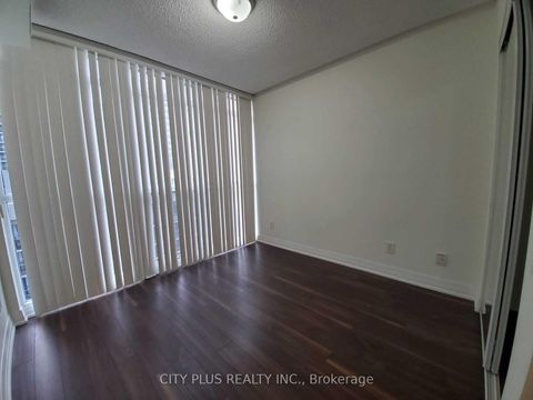 Photo 9 at 1810 - 25 Carlton Street, Yonge Corridor, Toronto