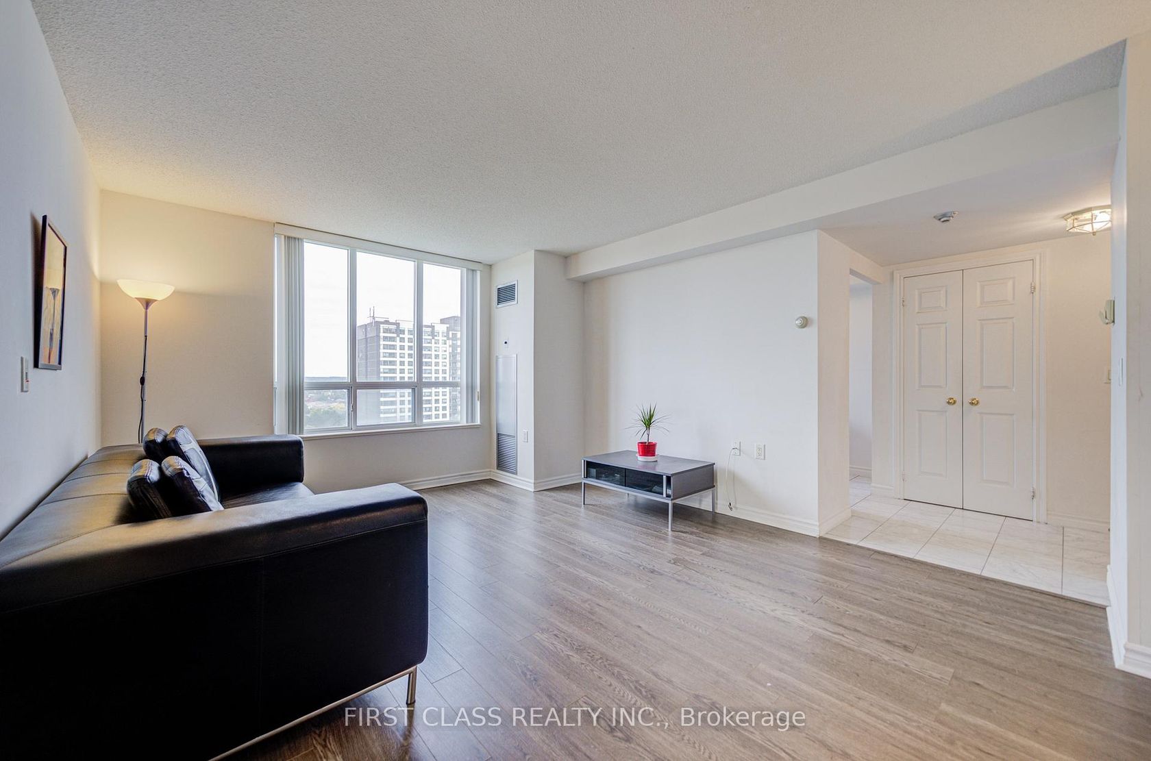 Photo 11 at 1606 - 2627 Mccowan Road, Agincourt North, Toronto Photo 11 at 1606 - 2627 Mccowan Road, Agincourt North, Toronto