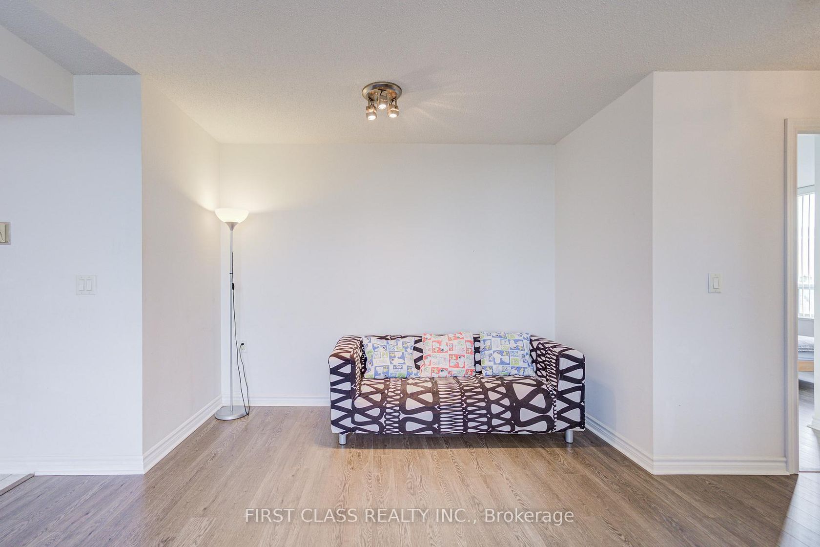 Photo 14 at 1606 - 2627 Mccowan Road, Agincourt North, Toronto Photo 14 at 1606 - 2627 Mccowan Road, Agincourt North, Toronto