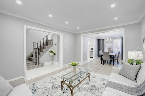 Photo 8 at 90A Bicknell Avenue, Eglinton West, Toronto Photo 8 at 90A Bicknell Avenue, Eglinton West, Toronto