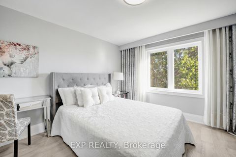 Photo 18 at 90A Bicknell Avenue, Eglinton West, Toronto Photo 18 at 90A Bicknell Avenue, Eglinton West, Toronto