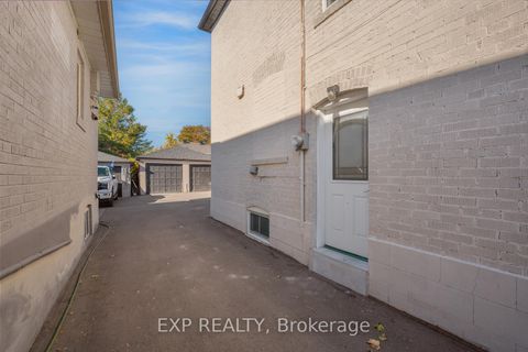 Photo 32 at 90A Bicknell Avenue, Eglinton West, Toronto Photo 32 at 90A Bicknell Avenue, Eglinton West, Toronto