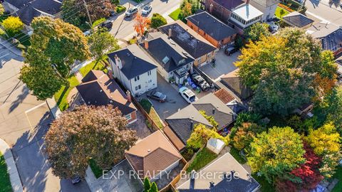 Photo 36 at 90A Bicknell Avenue, Eglinton West, Toronto