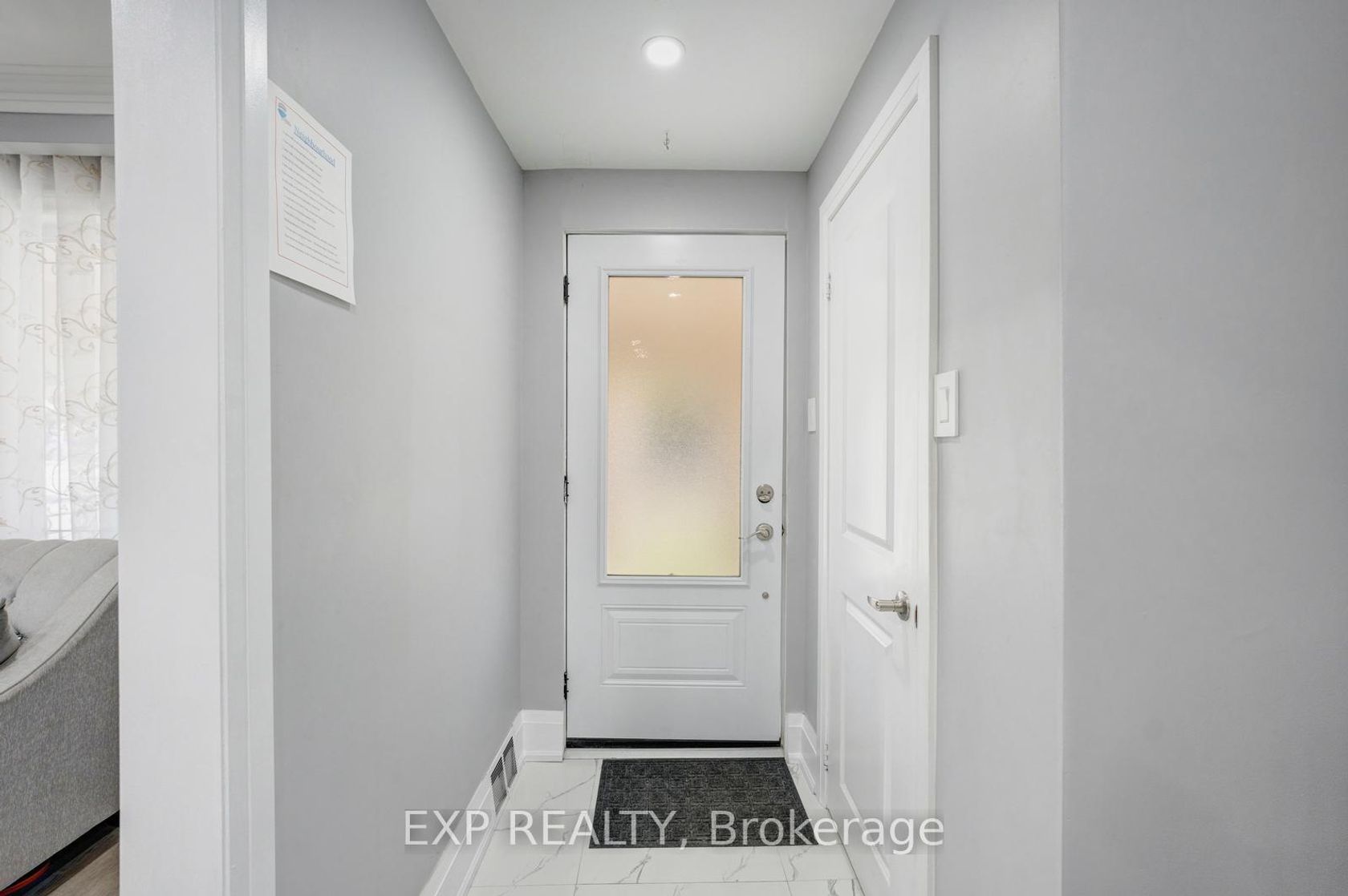 Photo 3 at 90A Bicknell Avenue, Eglinton West, Toronto Photo 3 at 90A Bicknell Avenue, Eglinton West, Toronto