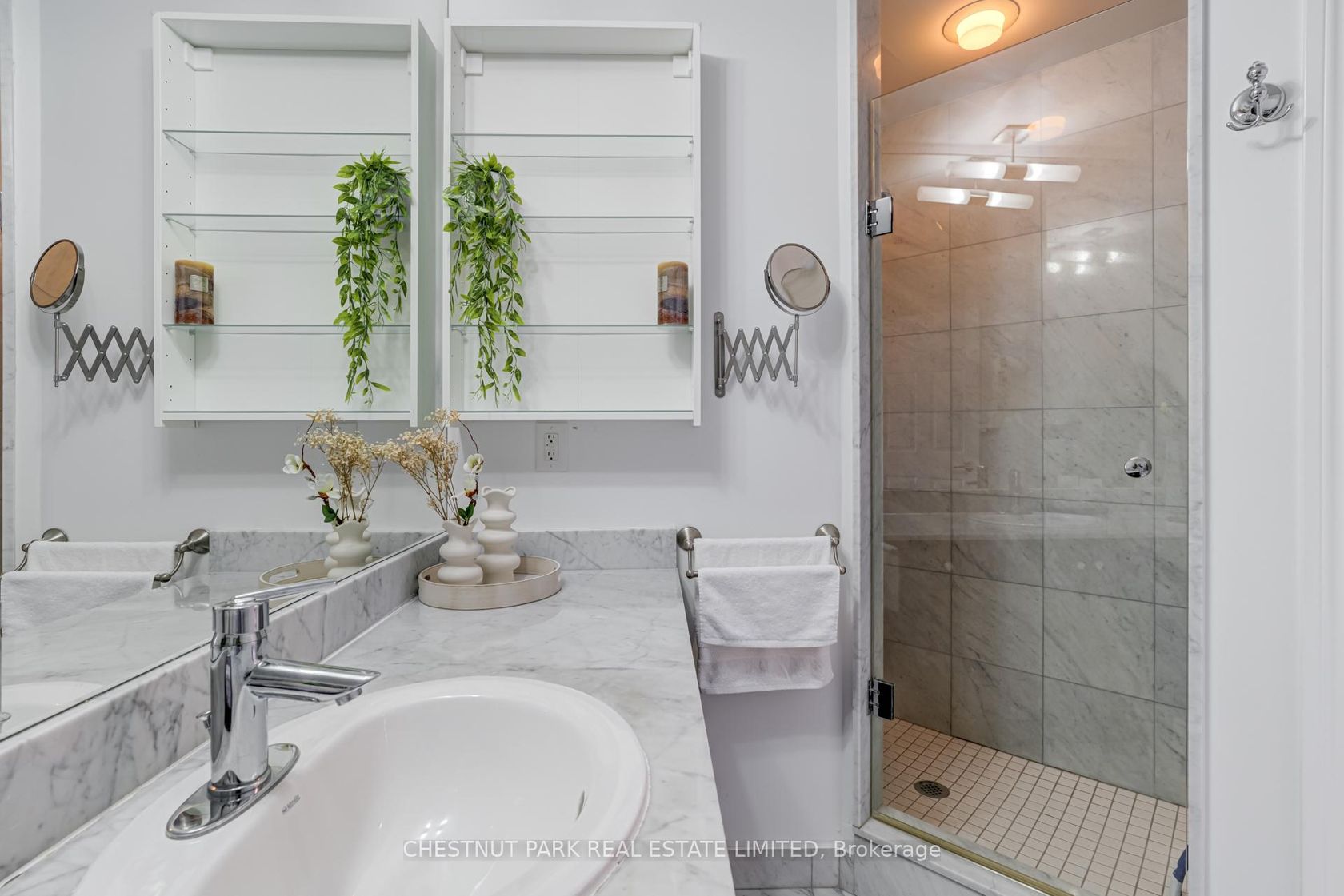 Photo 14 at 1711 - 736 Spadina Avenue, University, Toronto Photo 14 at 1711 - 736 Spadina Avenue, University, Toronto