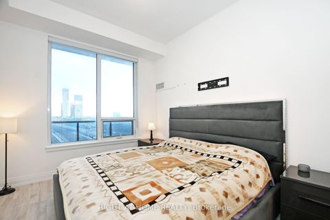 Photo 13 at 720 - 3600 HWY 7 Road, Vaughan Corporate Centre, Vaughan