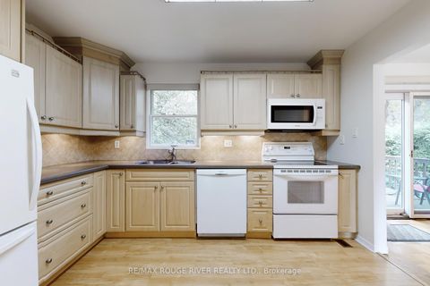 Photo 8 at 124 Aspenwood Drive, Hillcrest Village, Toronto