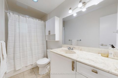 Photo 15 at 124 Aspenwood Drive, Hillcrest Village, Toronto