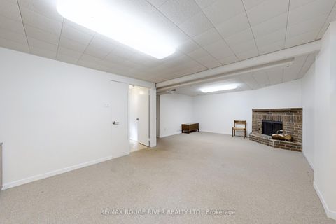 Photo 17 at 124 Aspenwood Drive, Hillcrest Village, Toronto