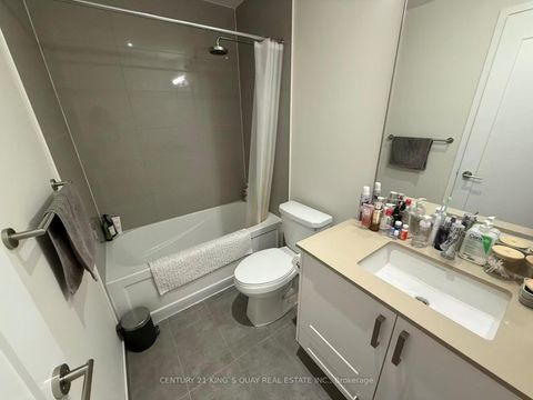 Photo 18 at 201 - 99 JOHN Street, Waterfront Communities C1, Toronto