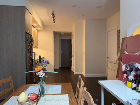Photo 21 at 201 - 99 JOHN Street, Waterfront Communities C1, Toronto
