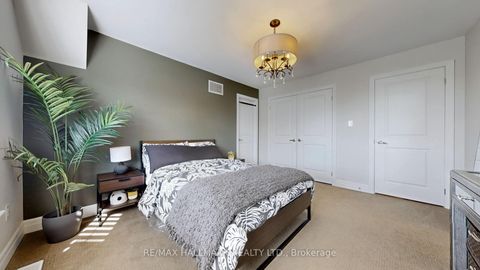 Photo 22 at 39 Lilly Valley Crescent, King City, King