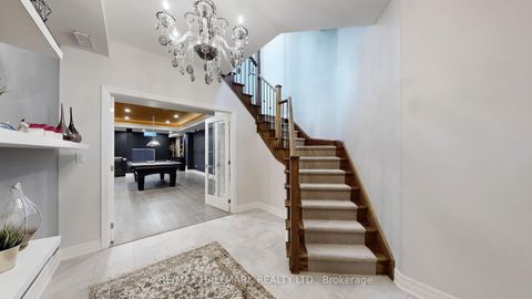 Photo 26 at 39 Lilly Valley Crescent, King City, King