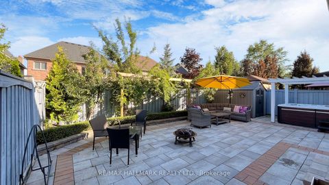 Photo 34 at 39 Lilly Valley Crescent, King City, King