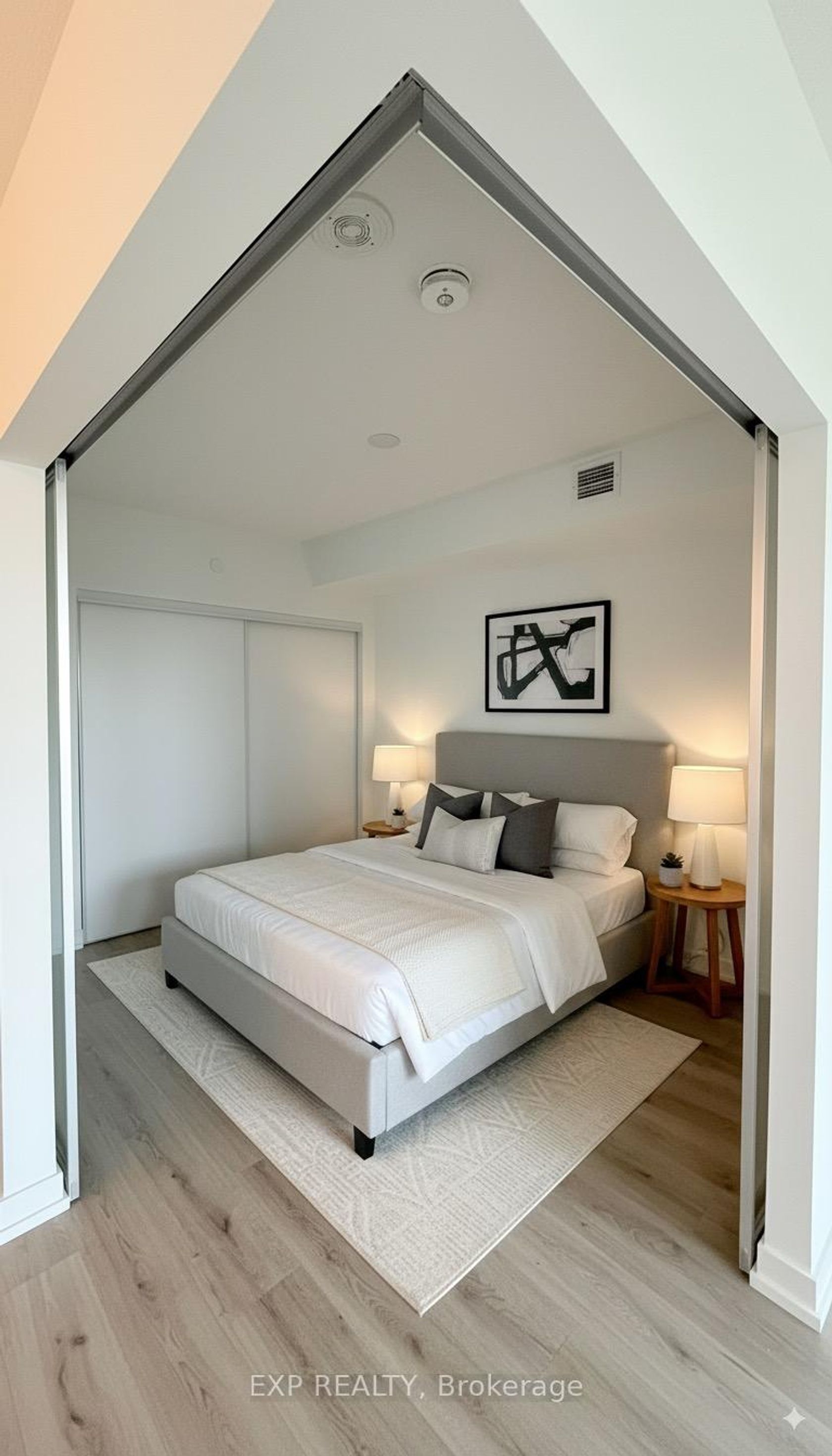 Photo 5 at 3306 - 395 Bloor Street E, North St. James Town, Toronto Photo 5 at 3306 - 395 Bloor Street E, North St. James Town, Toronto