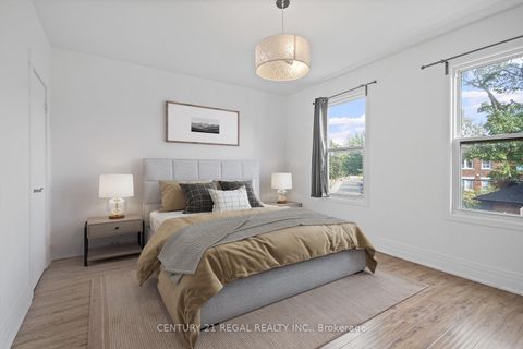 Photo 4 at 300 Montrose Avenue, Little Italy, Toronto Photo 4 at 300 Montrose Avenue, Little Italy, Toronto