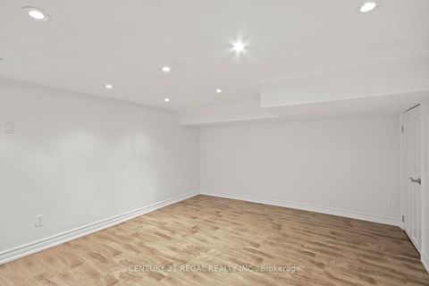 Photo 28 at 300 Montrose Avenue, Little Italy, Toronto Photo 28 at 300 Montrose Avenue, Little Italy, Toronto