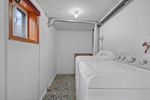 Photo 31 at 300 Montrose Avenue, Little Italy, Toronto Photo 31 at 300 Montrose Avenue, Little Italy, Toronto