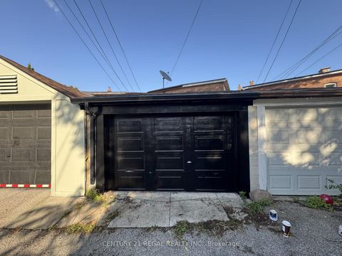 Photo 34 at 300 Montrose Avenue, Little Italy, Toronto Photo 34 at 300 Montrose Avenue, Little Italy, Toronto