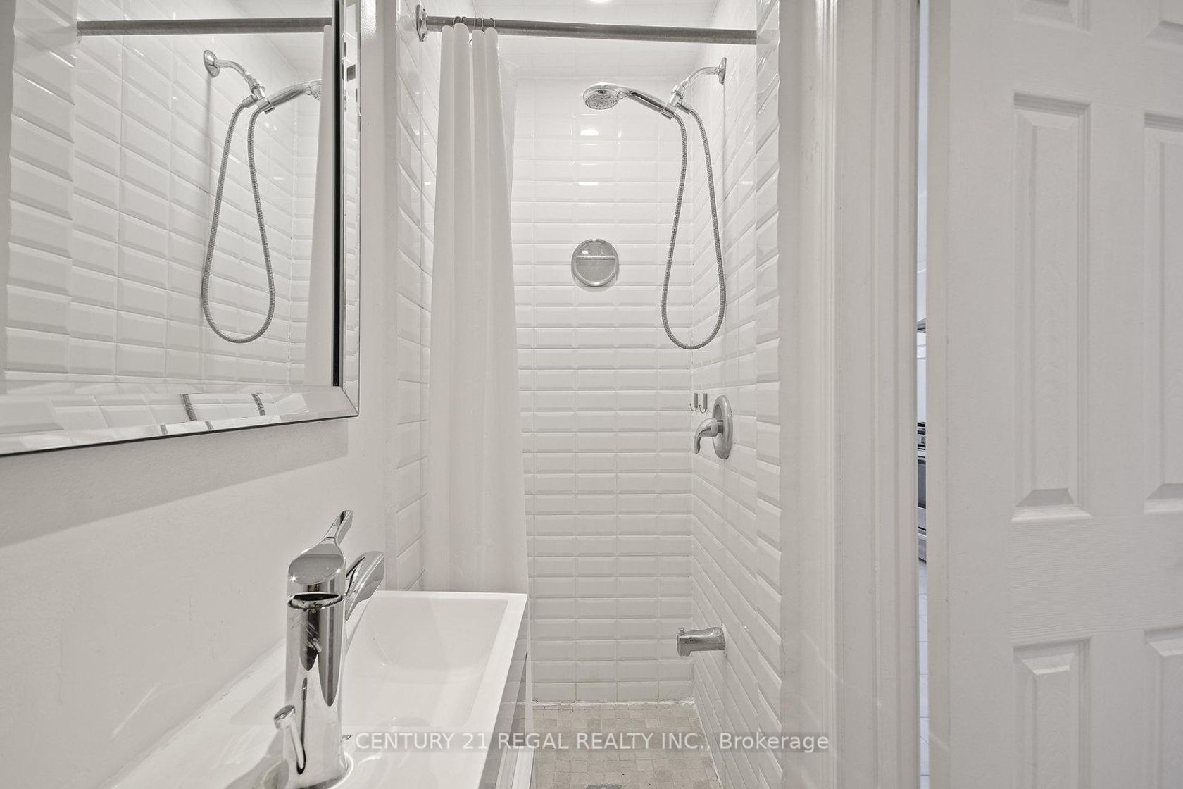 Photo 20 at 300 Montrose Avenue, Little Italy, Toronto Photo 20 at 300 Montrose Avenue, Little Italy, Toronto