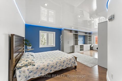 Photo 25 at 42 St Michele Place, Islington Woods, Vaughan