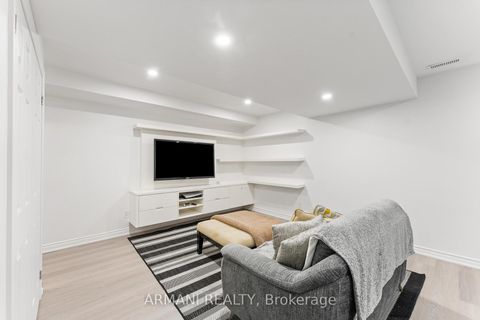 Photo 34 at 42 St Michele Place, Islington Woods, Vaughan