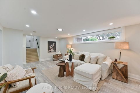 Photo 19 at 173 Wishing Well Drive, Sullivan, Toronto