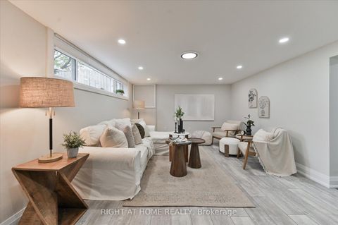 Photo 20 at 173 Wishing Well Drive, Sullivan, Toronto