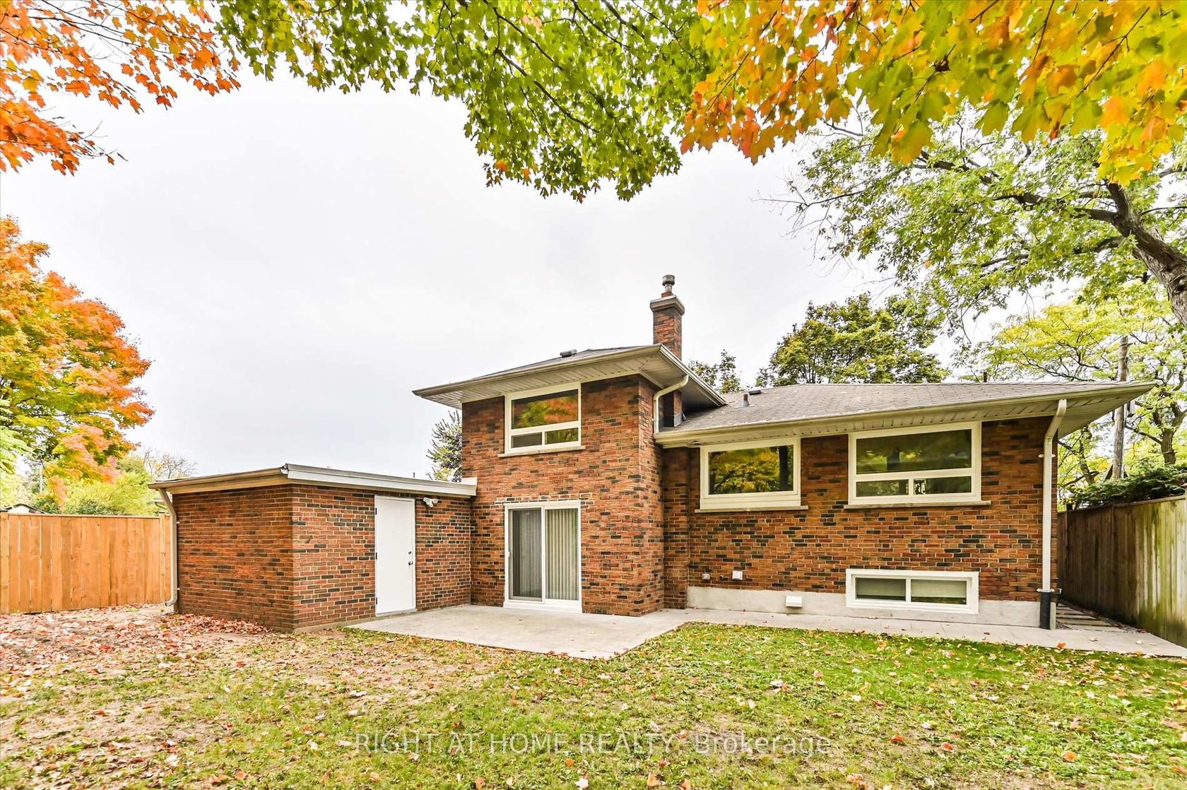 Photo 24 at 173 Wishing Well Drive, Sullivan, Toronto Photo 24 at 173 Wishing Well Drive, Sullivan, Toronto