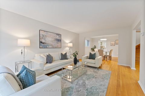 Photo 8 at 25 Briarscross Boulevard, Agincourt North, Toronto