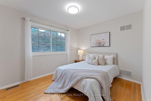 Photo 32 at 25 Briarscross Boulevard, Agincourt North, Toronto