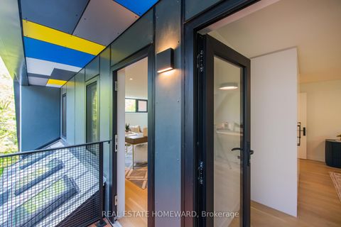 Photo 36 at 174 Kenilworth Avenue, The Beaches, Toronto