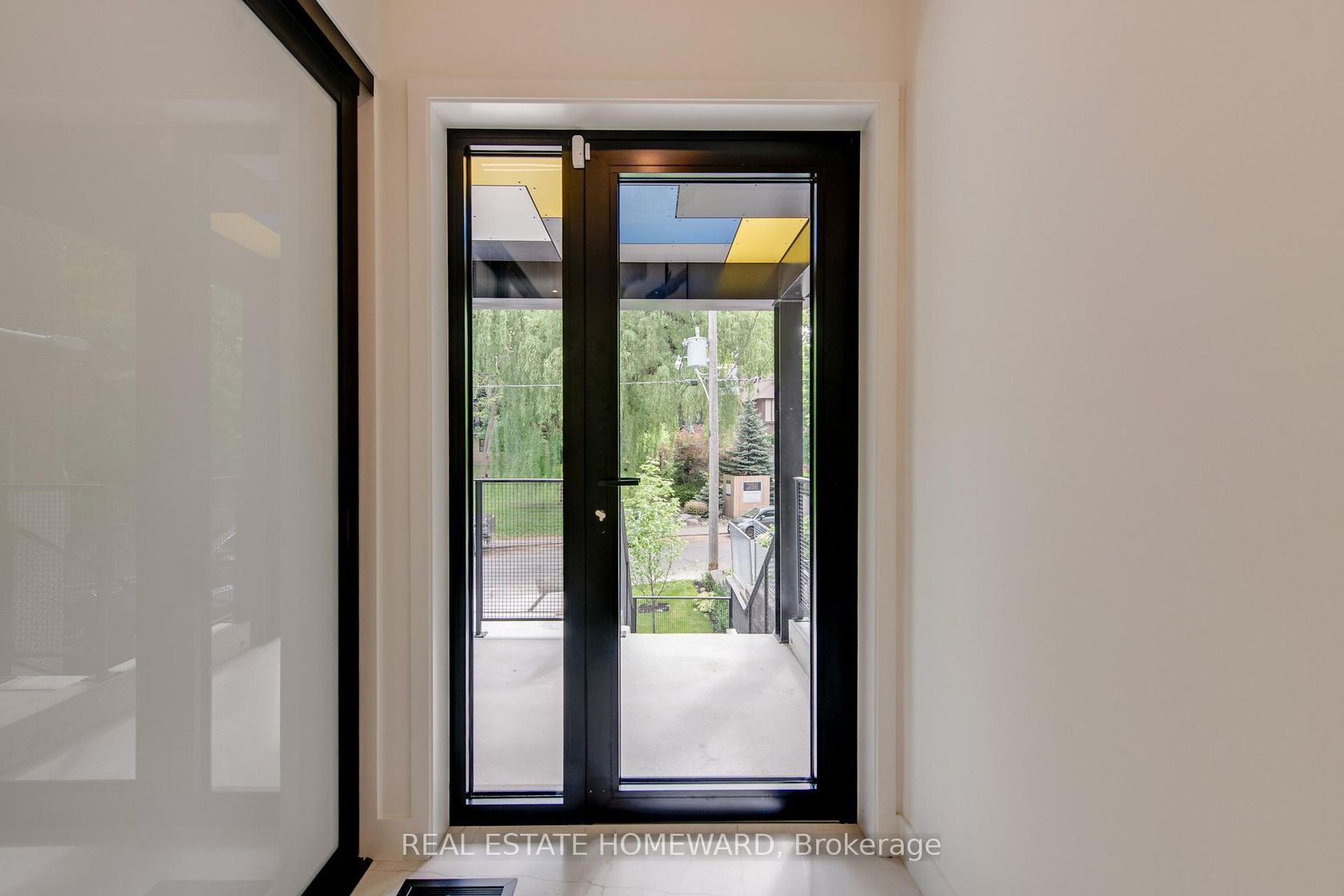 Photo 1 at 174 Kenilworth Avenue, The Beaches, Toronto Photo 1 at 174 Kenilworth Avenue, The Beaches, Toronto