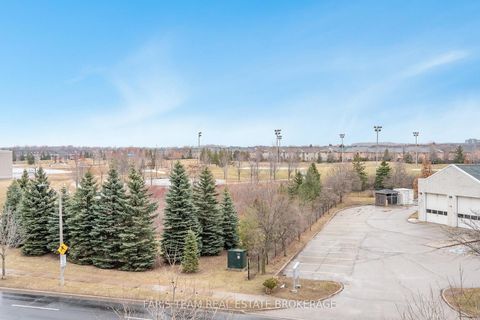 Photo 28 at 407 - 11 Oneida Crescent, Langstaff, Richmond Hill