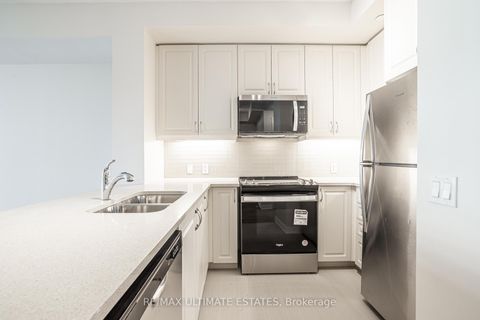 Photo 12 at 4955 Yonge Street, Willowdale East, Toronto