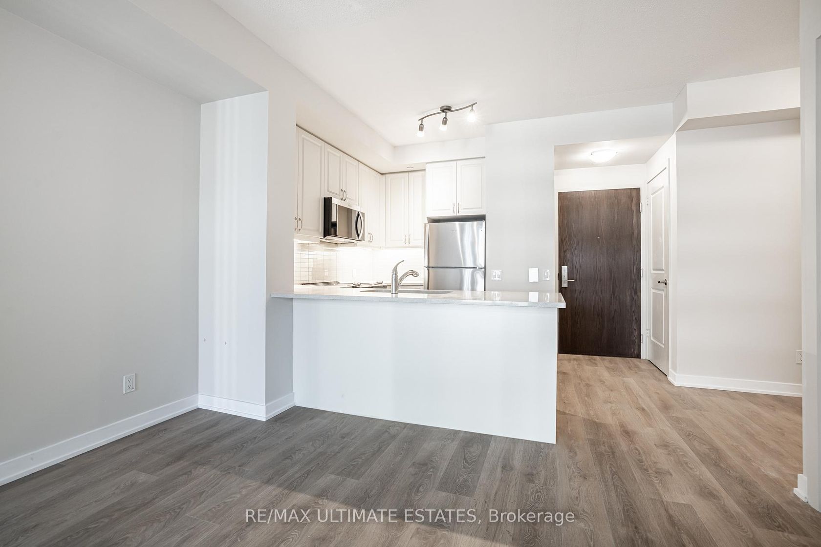 Photo 7 at 4955 Yonge Street, Willowdale East, Toronto Photo 7 at 4955 Yonge Street, Willowdale East, Toronto