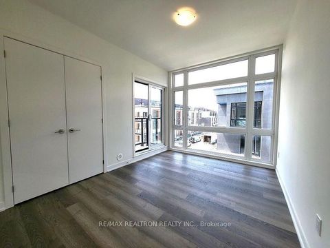 Photo 12 at 1003 - 14 David Eyer Road, Rural Richmond Hill, Richmond Hill