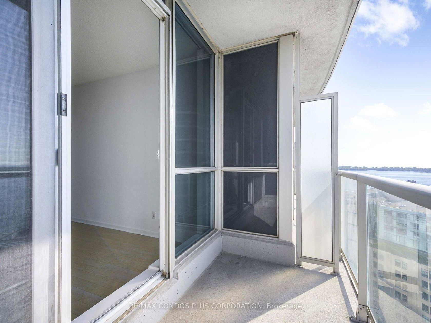 Photo 20 at 2209 - 208 Queens Quay W, Waterfront Communities C1, Toronto Photo 20 at 2209 - 208 Queens Quay W, Waterfront Communities C1, Toronto