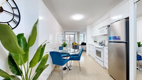 Photo 7 at 743 - 10 Capreol Court, Waterfront Communities C1, Toronto