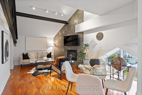 Photo 4 at 305 - 660 Pape Avenue, North Riverdale, Toronto