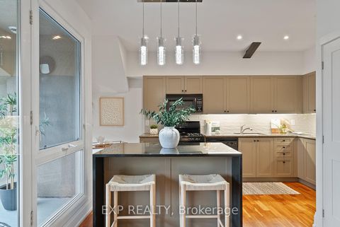 Photo 13 at 305 - 660 Pape Avenue, North Riverdale, Toronto