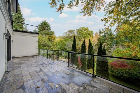 Photo 18 at 9 Highland Court, Aurora Village, Aurora