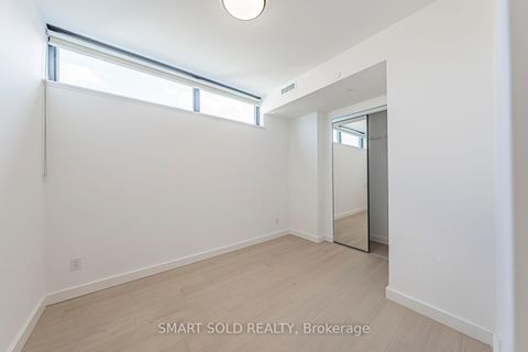 Photo 17 at 1307 - 81 Wellesley Street E, Yonge Corridor, Toronto