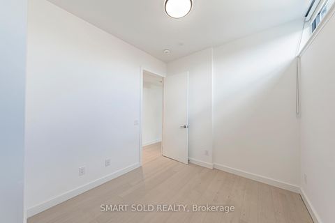 Photo 19 at 1307 - 81 Wellesley Street E, Yonge Corridor, Toronto