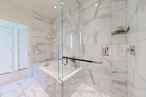 Photo 29 at 6205 - 180 UNIVERSITY Avenue, Bay Street Corridor, Toronto