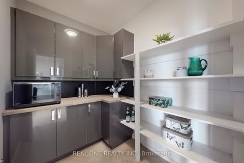 Photo 30 at 6205 - 180 UNIVERSITY Avenue, Bay Street Corridor, Toronto