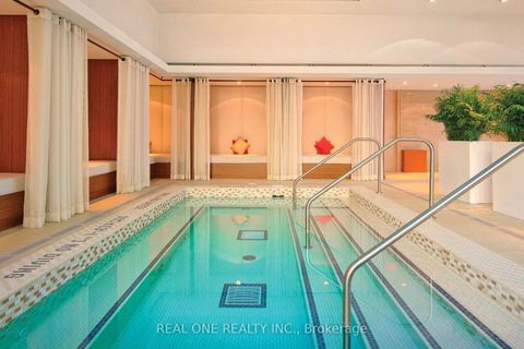 Photo 45 at 6205 - 180 UNIVERSITY Avenue, Bay Street Corridor, Toronto