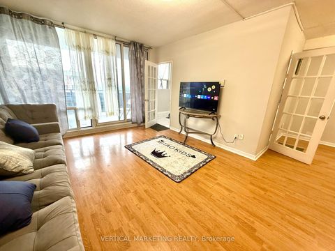 Photo 2 at PH07 - 20 Gilder Drive E, Eglinton East, Toronto